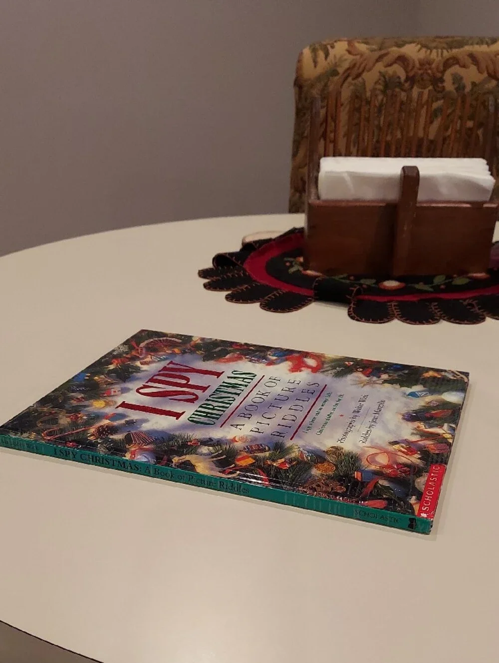 Scholastic spy christmas